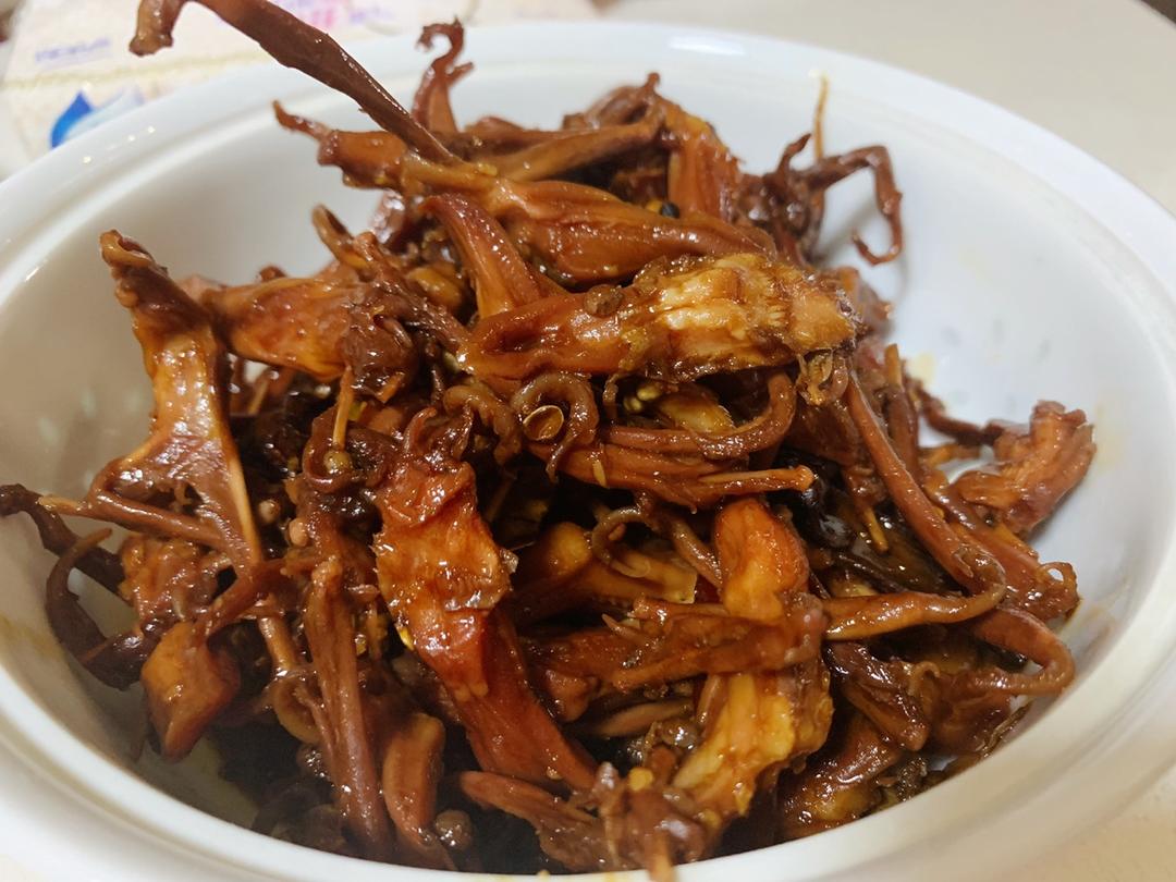 超级好吃麻辣酱鸭舌