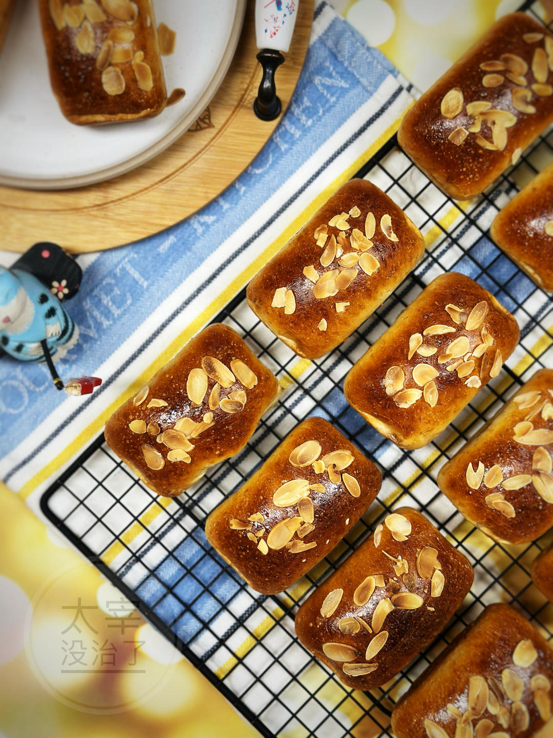 🥯吞拿鱼奶酪餐包的做法