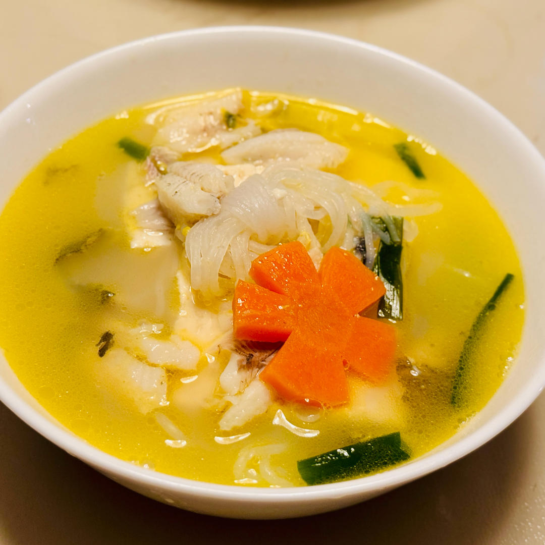 鲜掉眉毛的->昂刺鱼豆腐汤