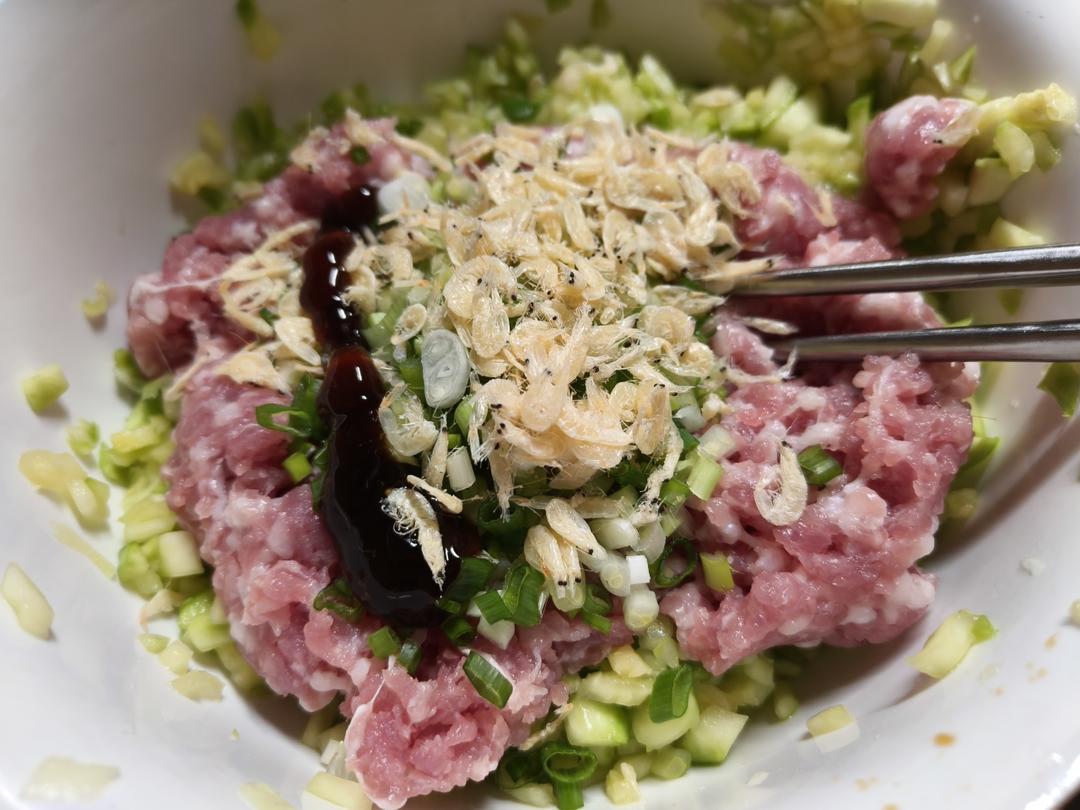༄「西葫芦猪肉饺子馅儿」༄这样调/不腥不柴，鲜嫩多汁‼️