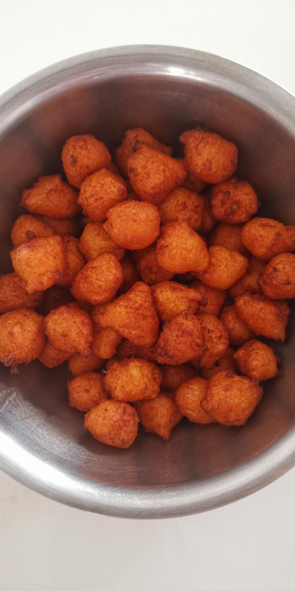 好吃到爆的红薯丸子，新手零失败！的做法