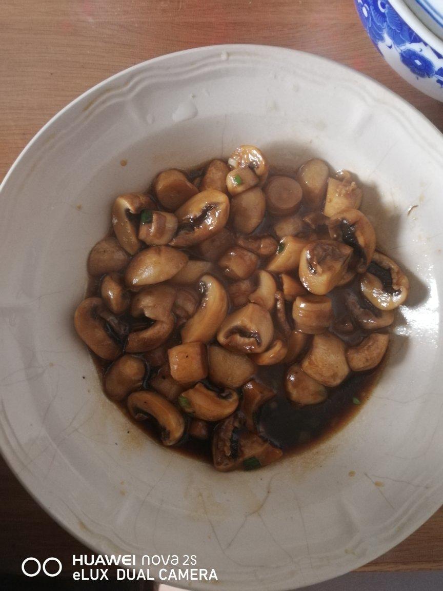 一口难忘的鲜香蘑菇🍄