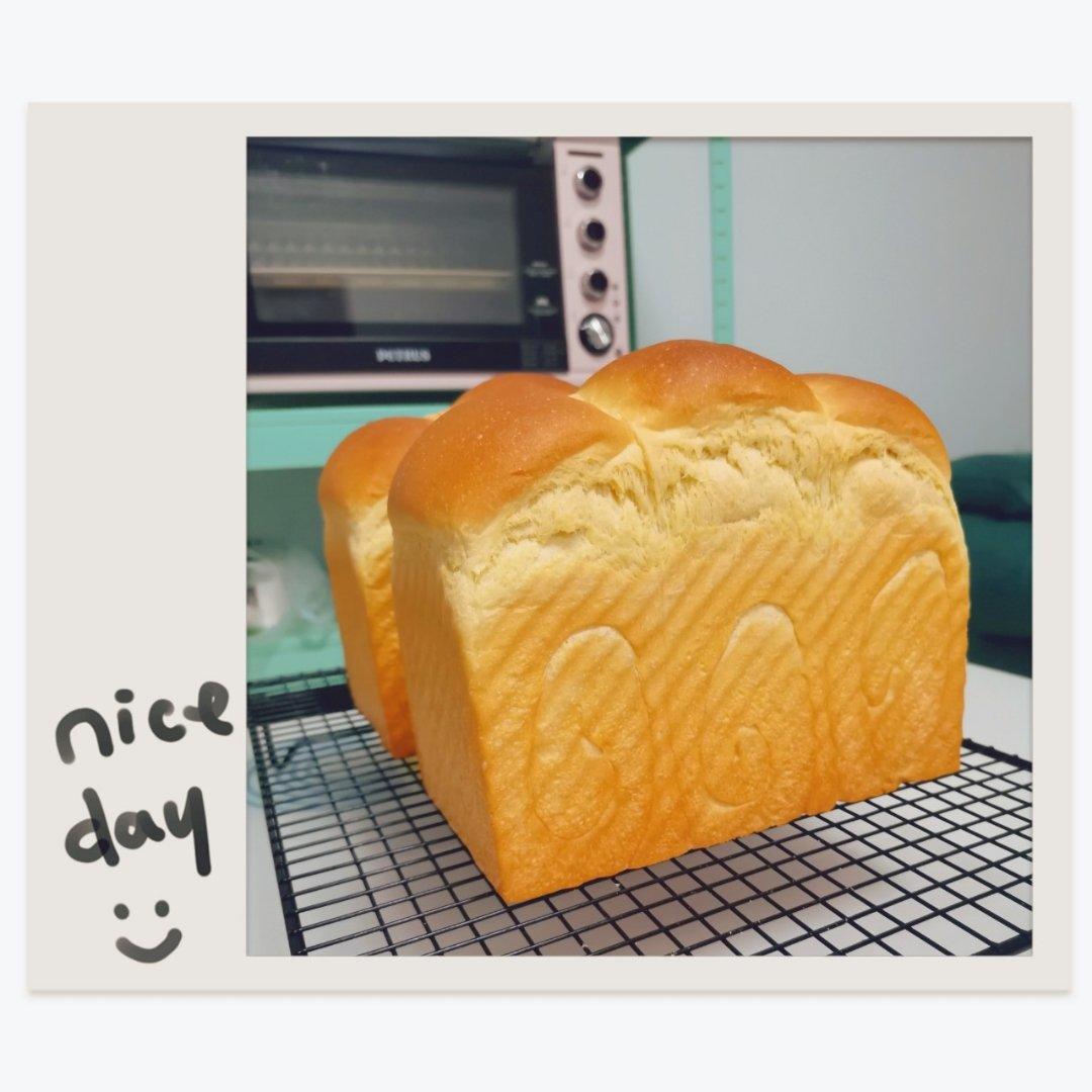 又香又白又温柔--蛋奶吐司