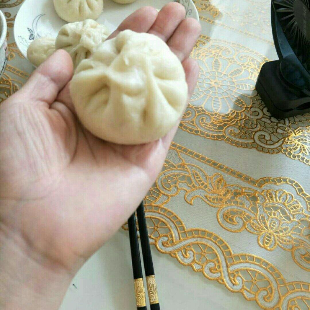 快手发面小笼包