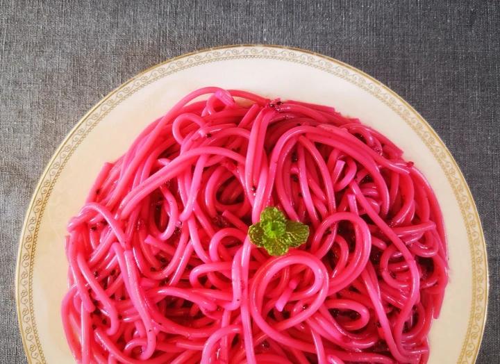 麦子厨房美食锅之你没吃过的火龙果坚果意面🍝