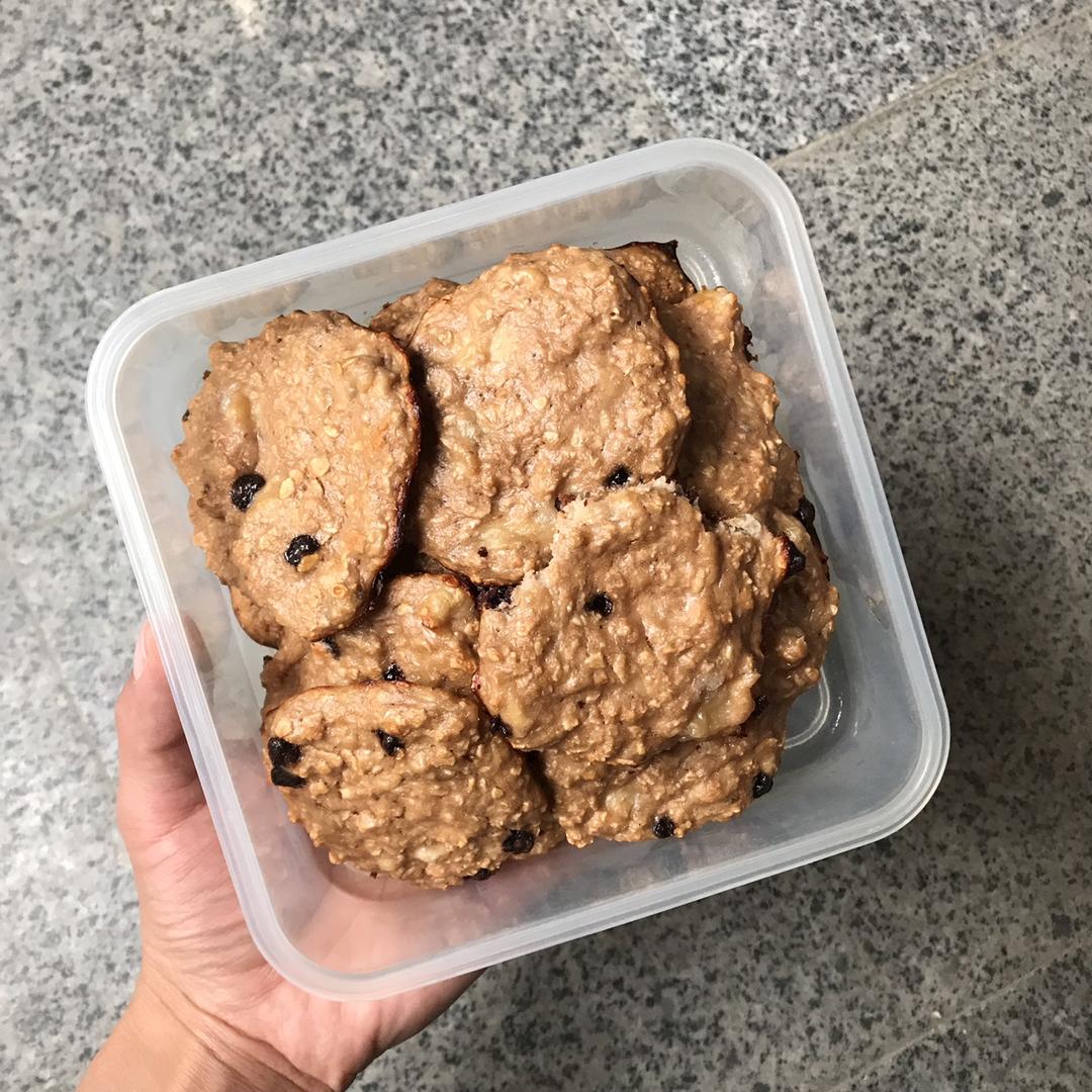 【在美味中减脂增肌】无糖无油无面粉香蕉燕麦巧克力软曲奇