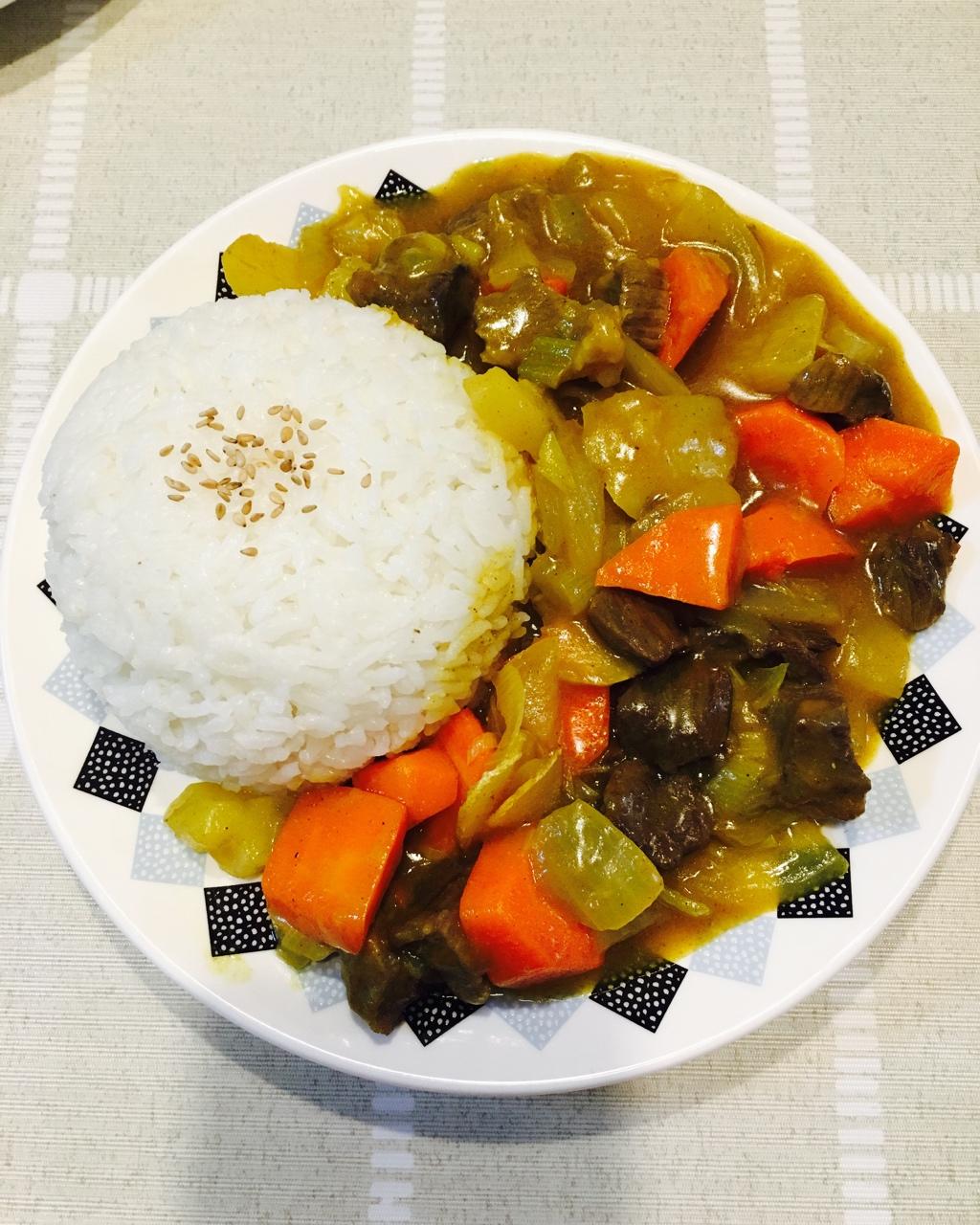 咖喱牛肉饭