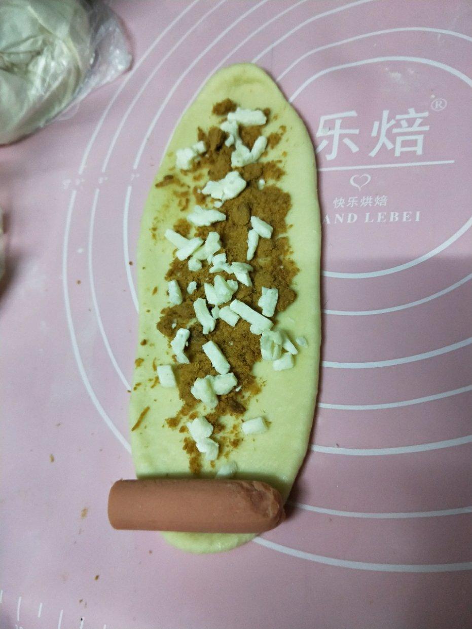 火腿肉松面包卷