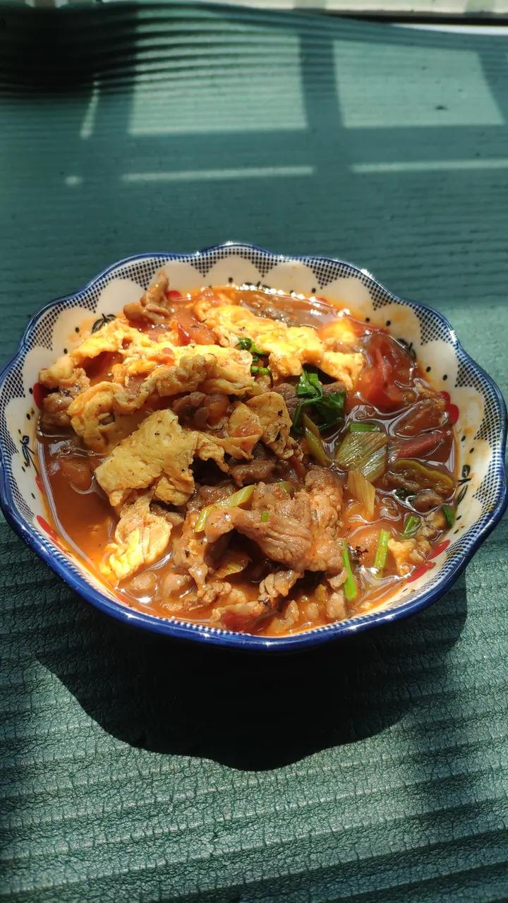 掉秤神器❗️一人食低卡王炸午餐😋番茄滑蛋牛肉盖饭