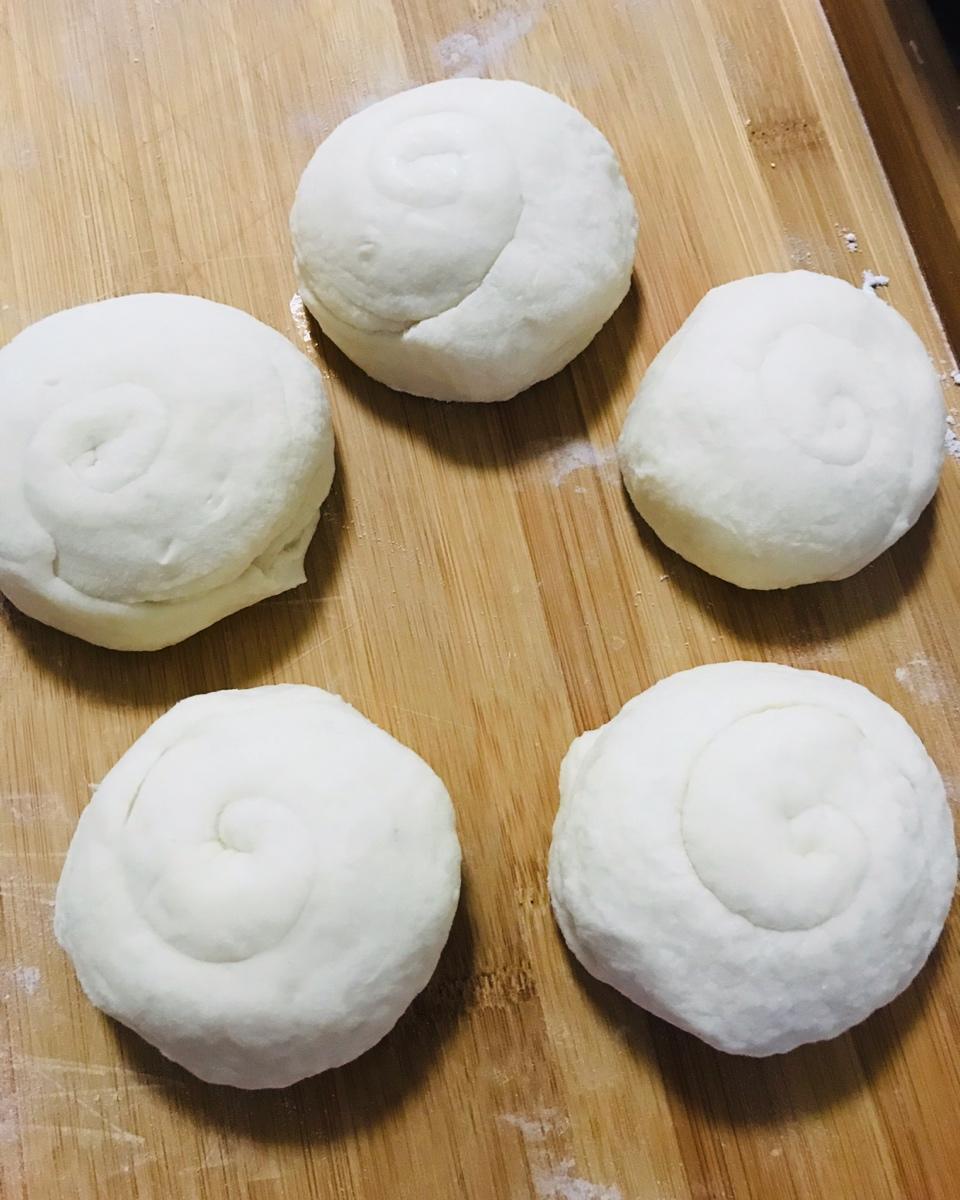 肉夹馍(白吉馍的制作)