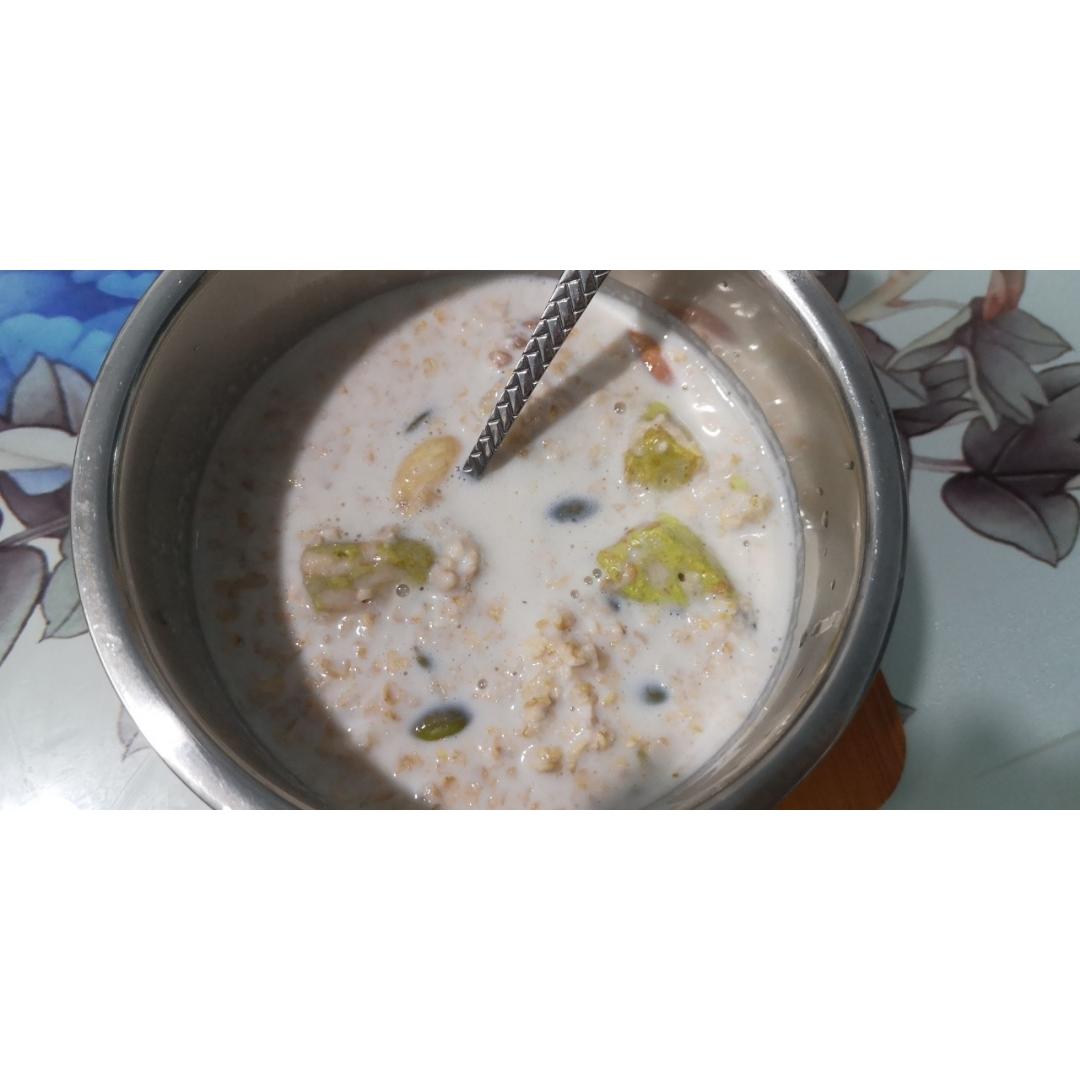 煮牛奶燕麦片（好吃的小技巧）