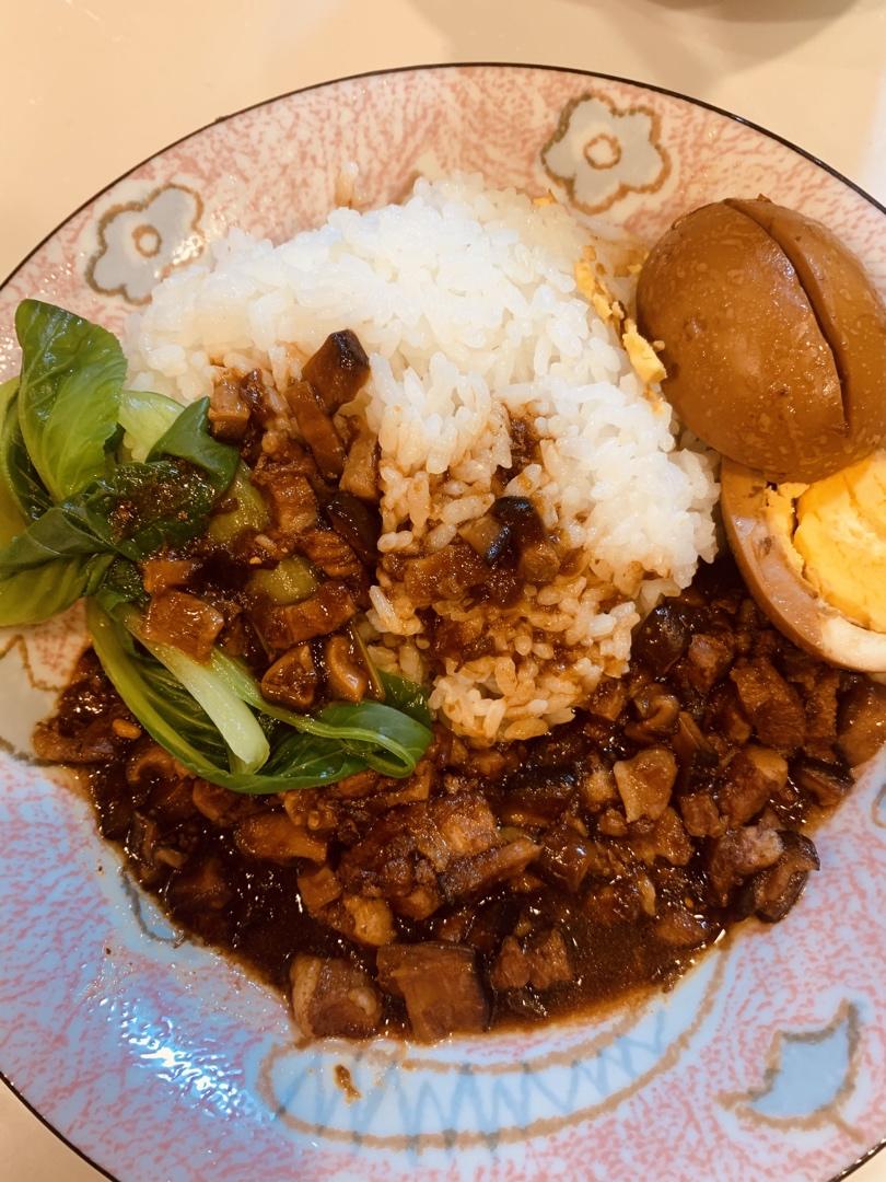 好吃到停不下来的卤肉饭