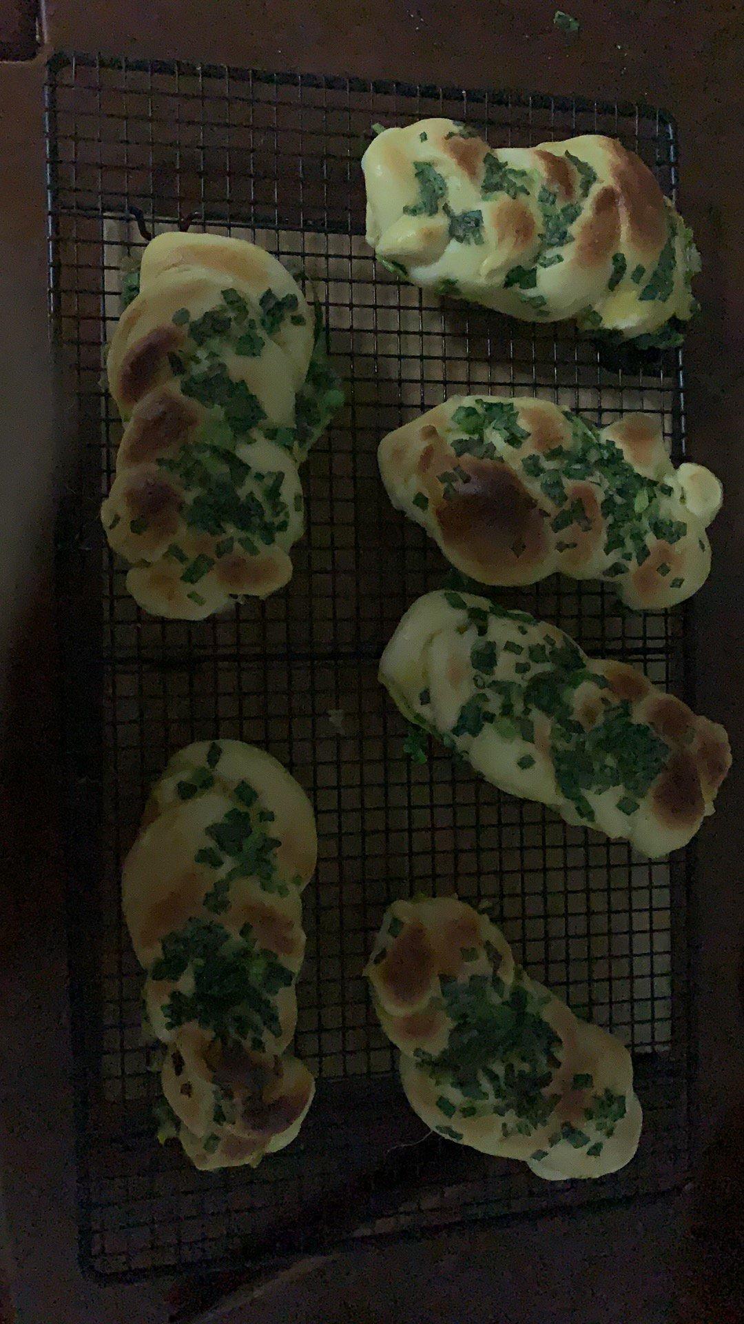 牛油香葱软面包 可以一天三顿都吃它！