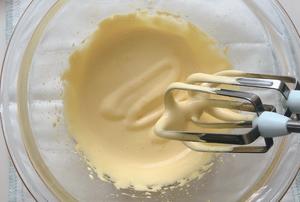 分蛋海绵蛋糕/细致较扎实/承重佳/杯子蛋糕/蛋糕胚的做法 步骤2