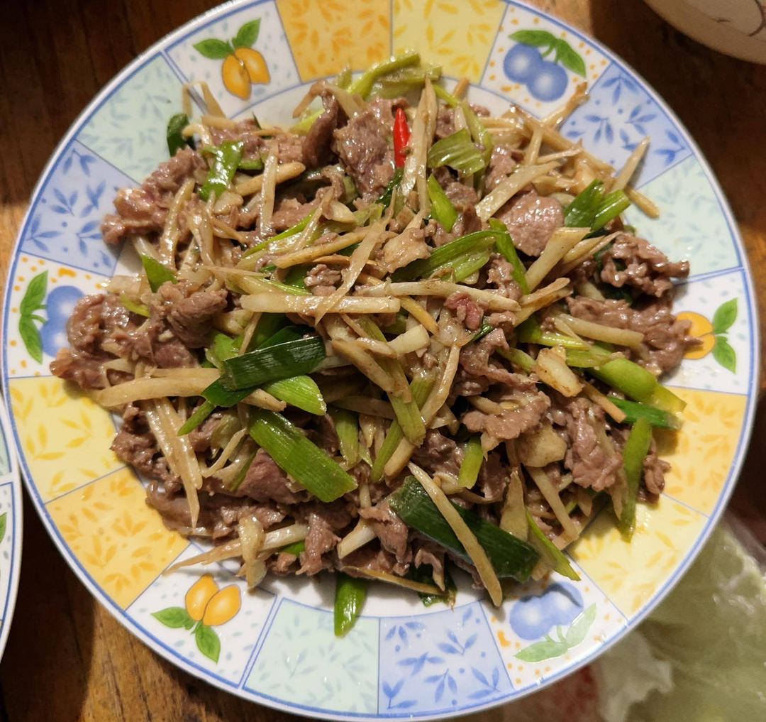 【子姜炒牛肉的做法步骤图,子姜炒牛肉怎么做好吃】没有感到悲伤所以悲伤_下厨房