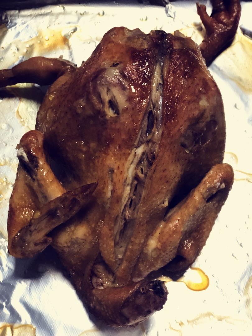 一口电饭锅焖一只鸡【隔壁的小孩都馋哭了】