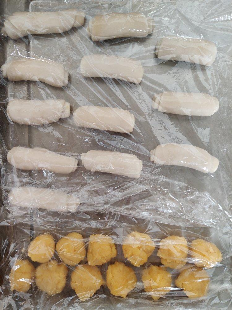 老婆饼，奶黄馅儿，普通面粉玉米油版，无需松弛，层层起酥易成功