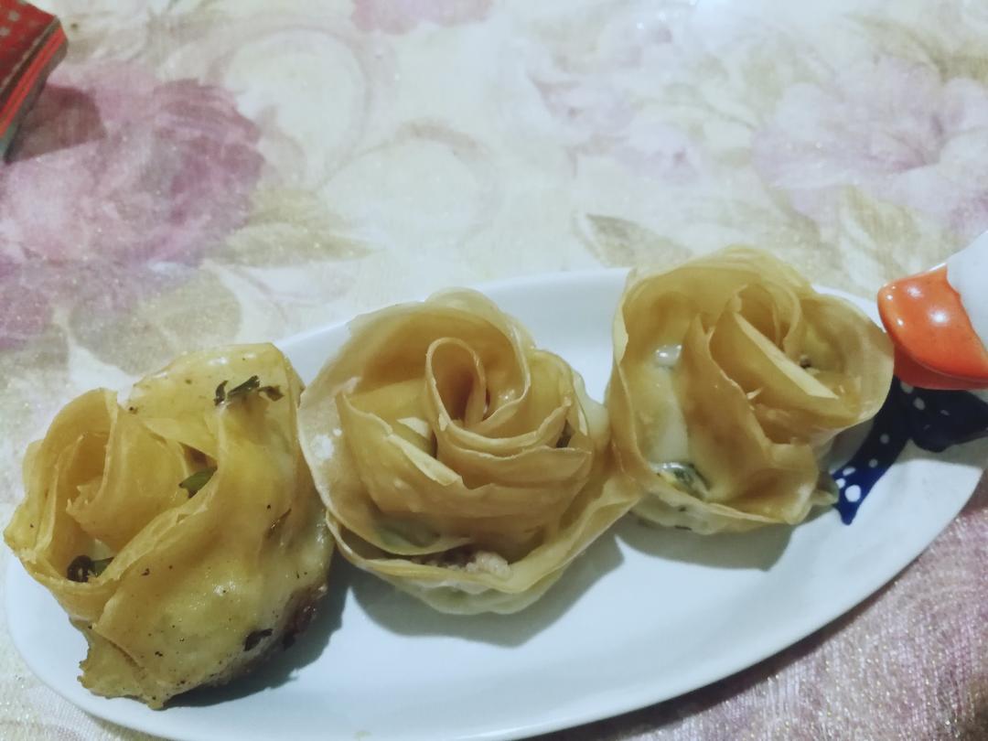 玫瑰花饺子