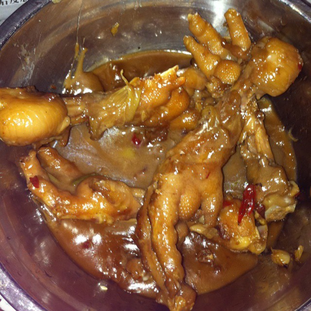 红烧鸡脚