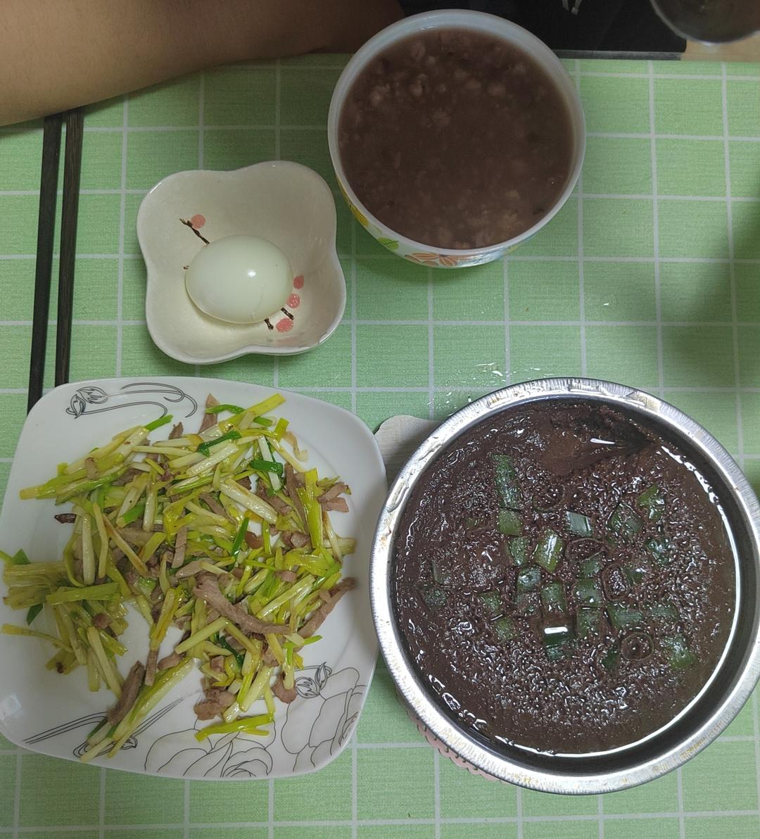 高三娃早餐