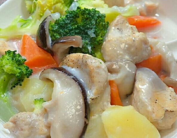 鸡胸肉浓汤的做法