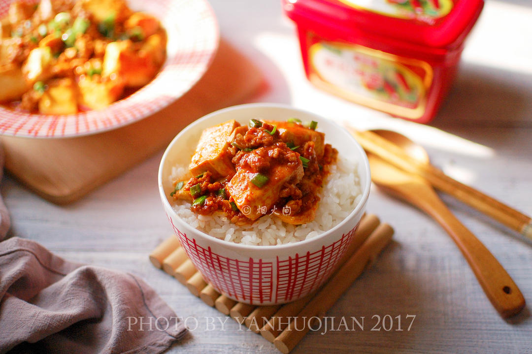 韩式辣酱肉末豆腐