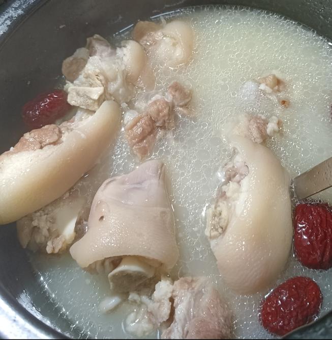 老妈蹄花（药膳版）