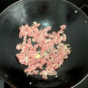 鲜香草菇炒肉片的做法 步骤6