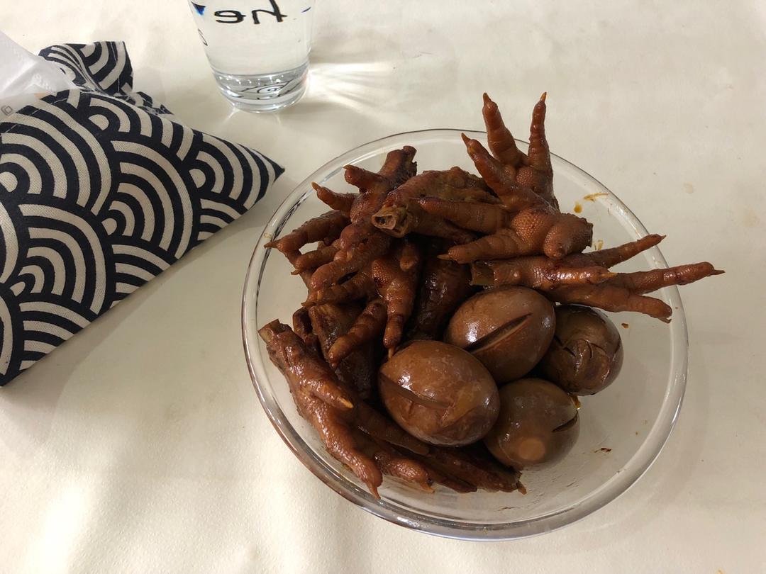 香辣卤鸡爪