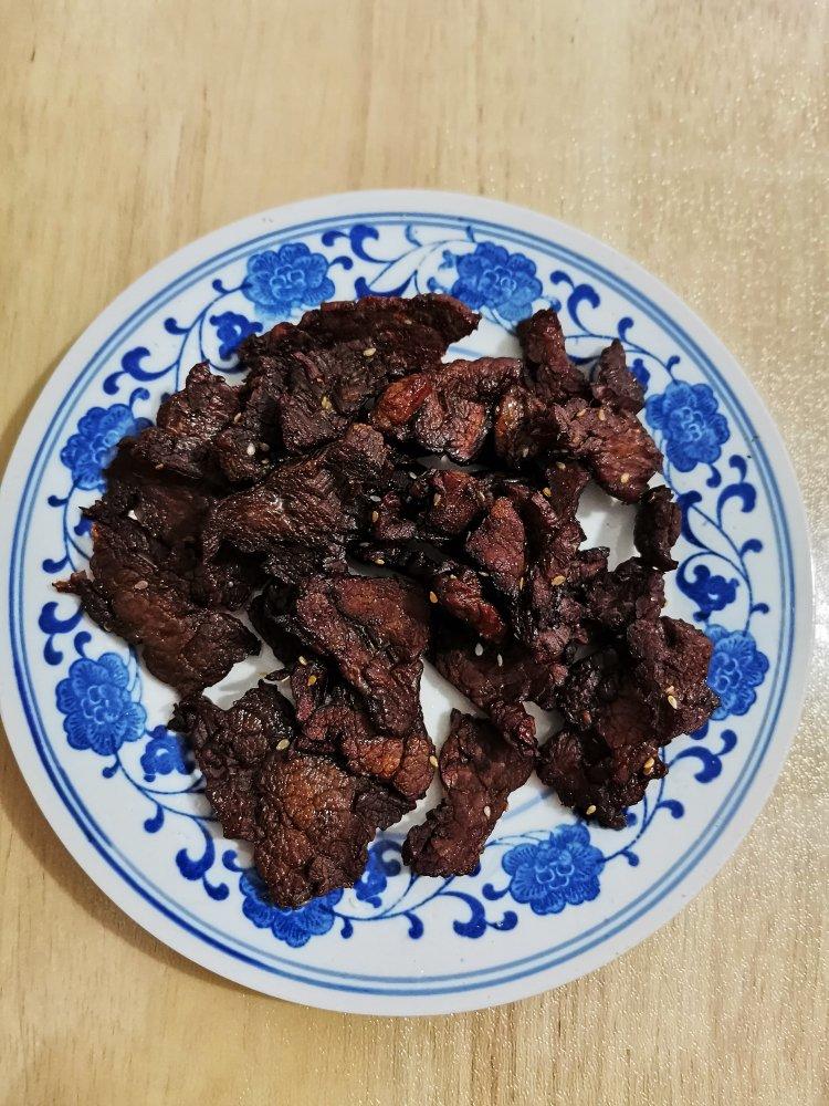 自制牛肉干（贼好吃还简单）