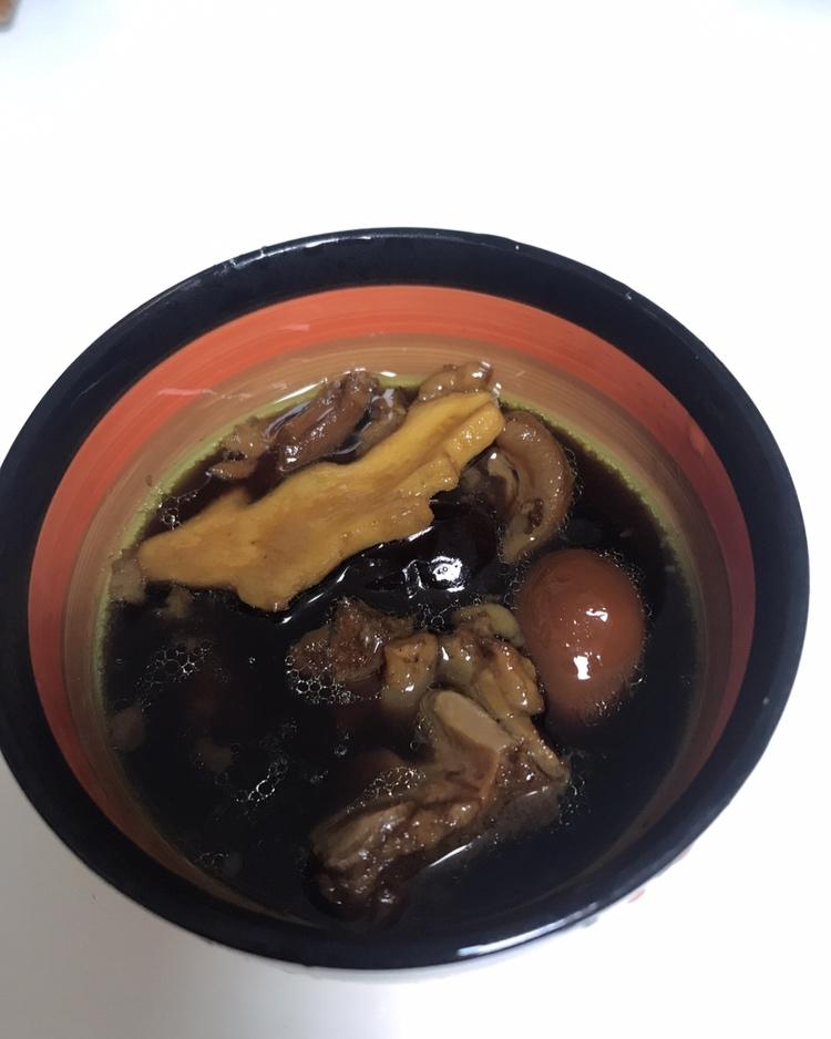 猪脚姜醋蛋