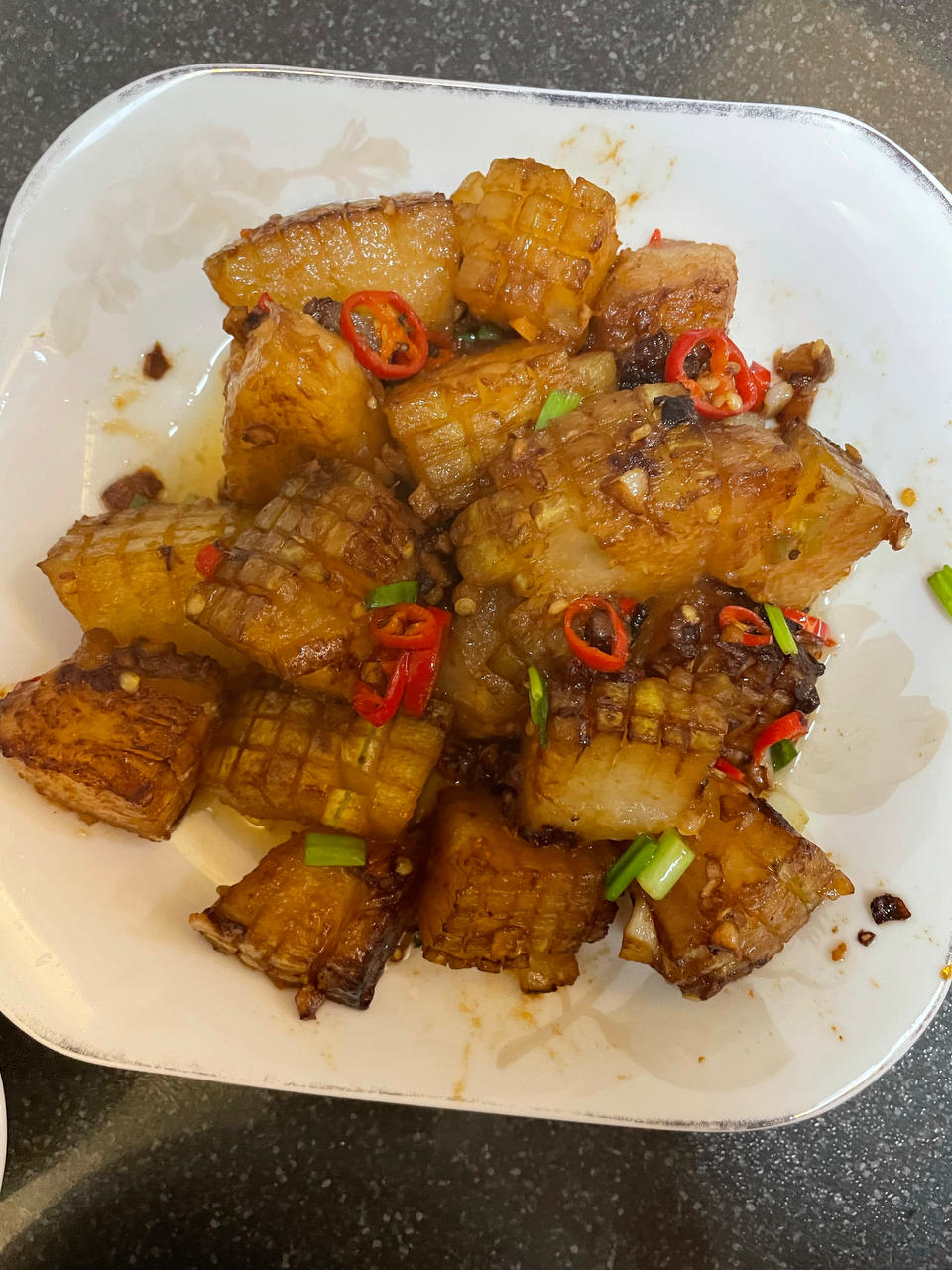 红烧冬瓜最完美做法，不加一滴水，瞬间秒杀红烧肉