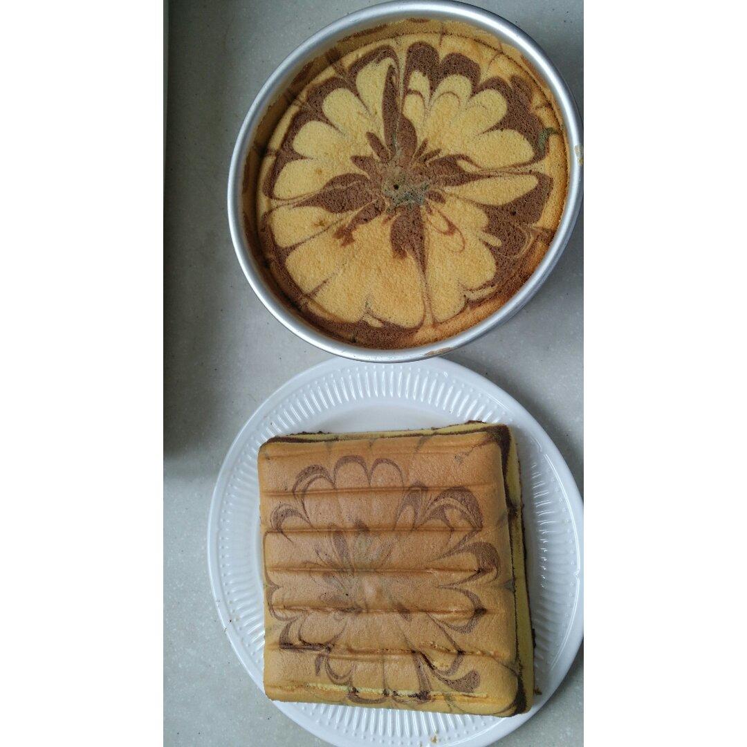 双色拉花戚风蛋糕