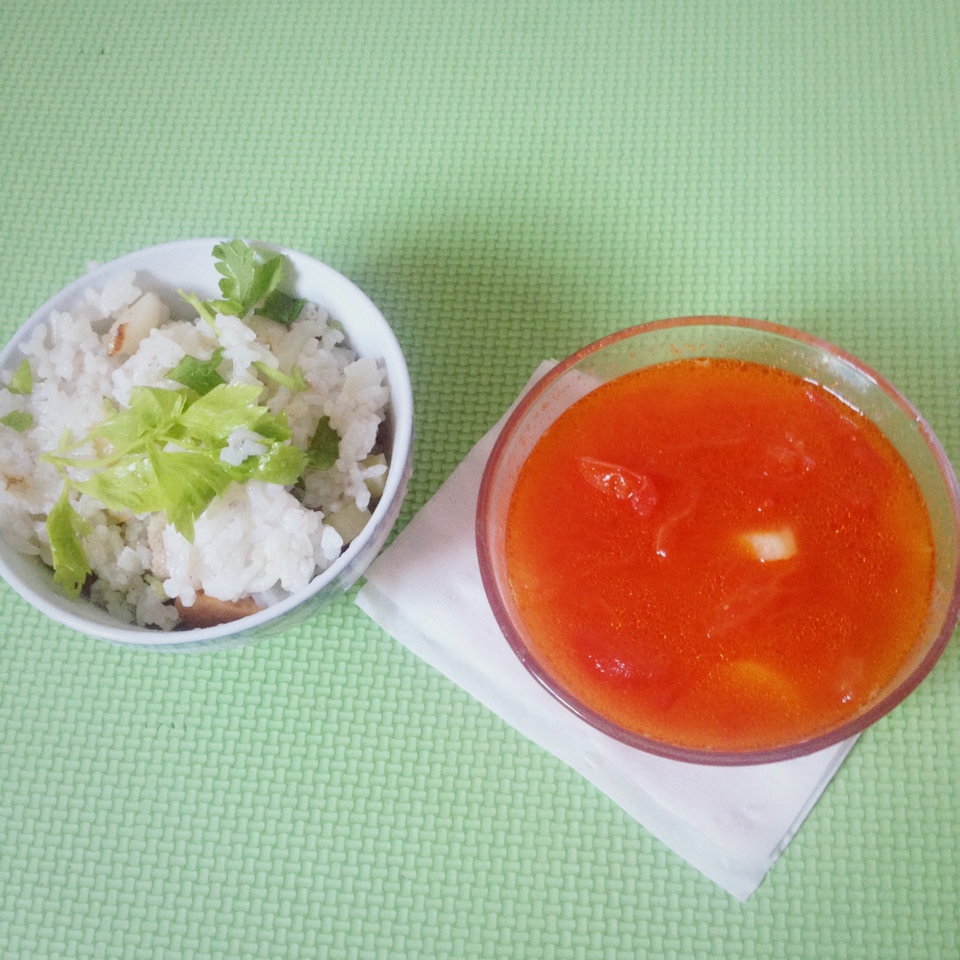 超级浓超好喝的番茄土豆汤