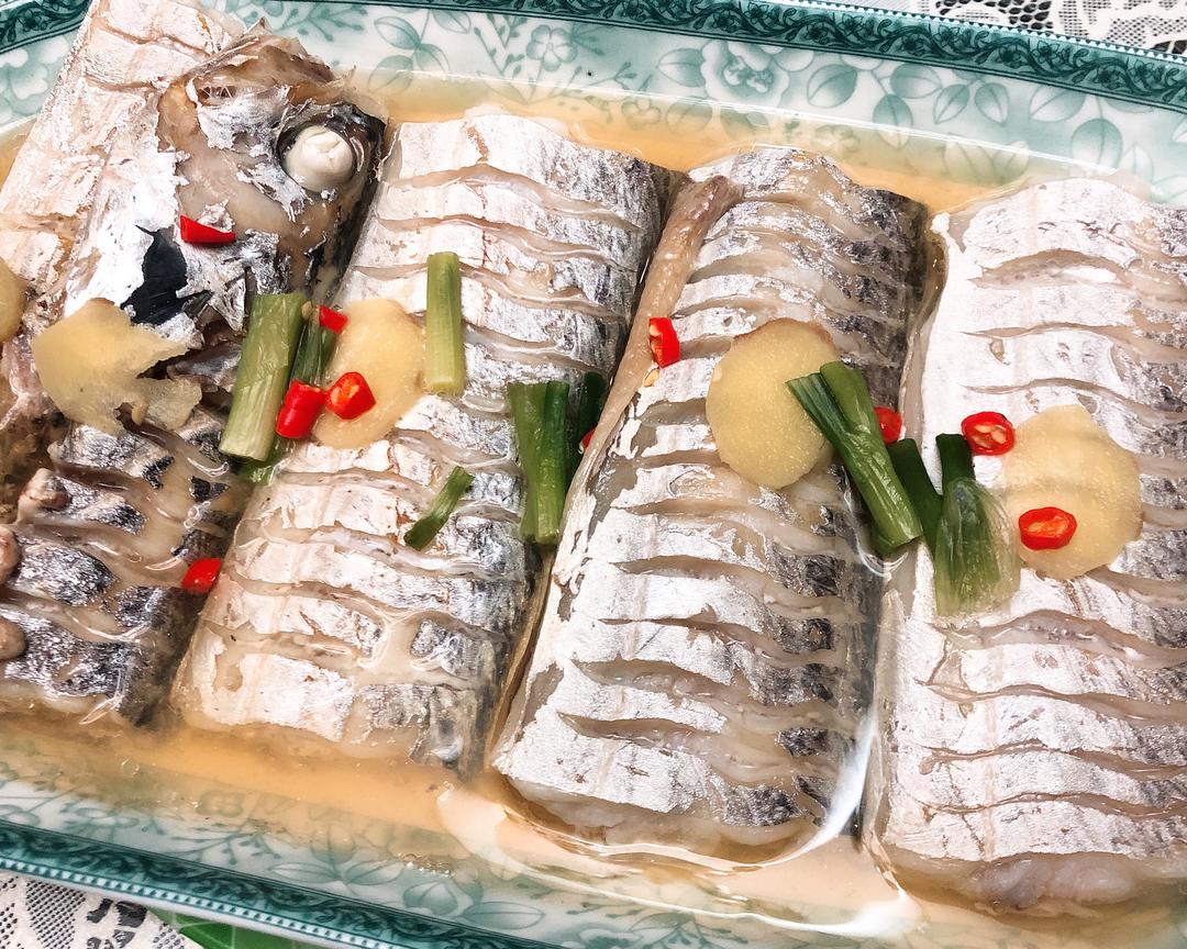 超级简单美味原生态蒸带鱼