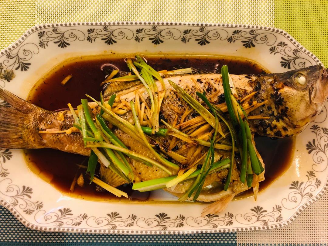 清蒸鲈鱼