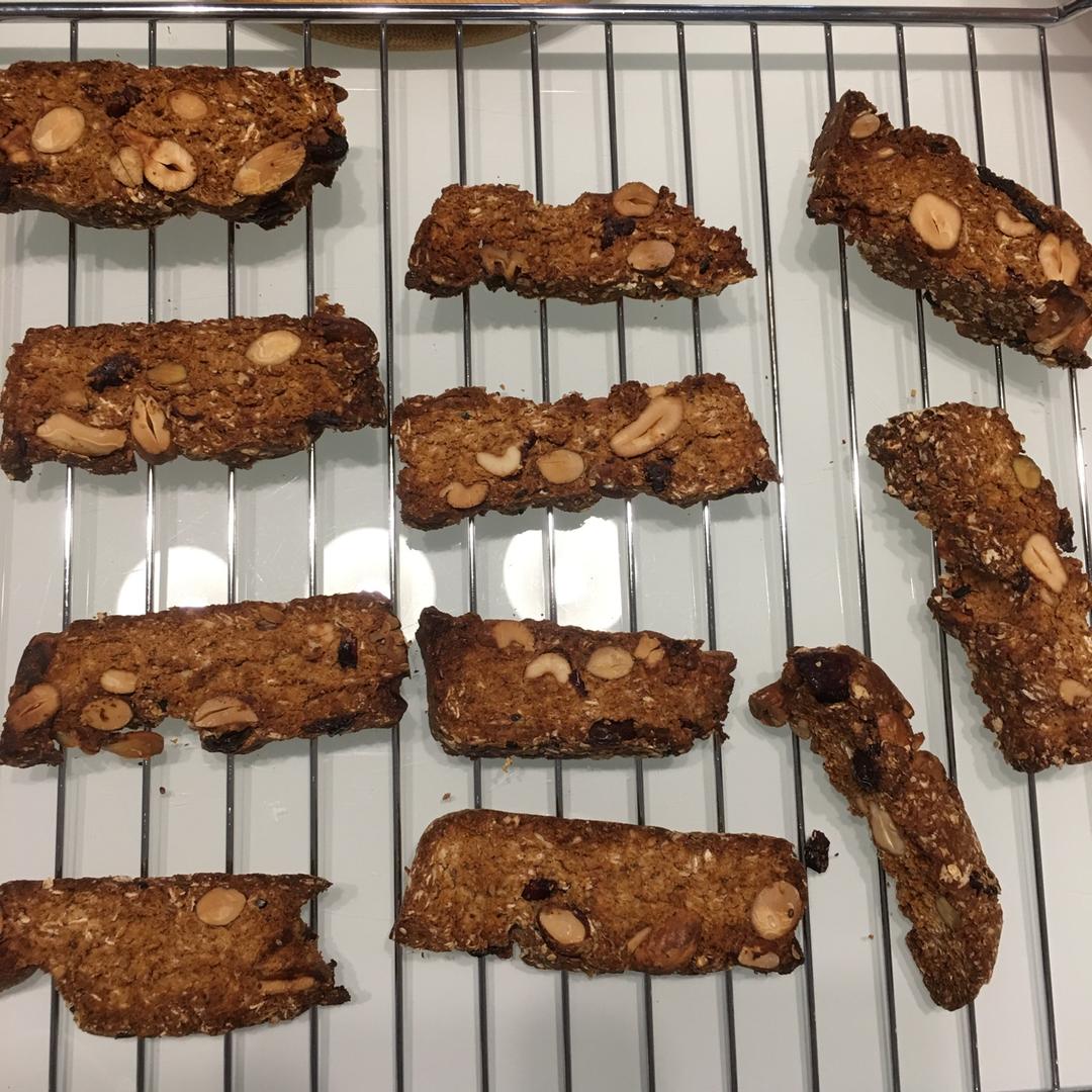 【健康零食】燕麦坚果意式脆饼