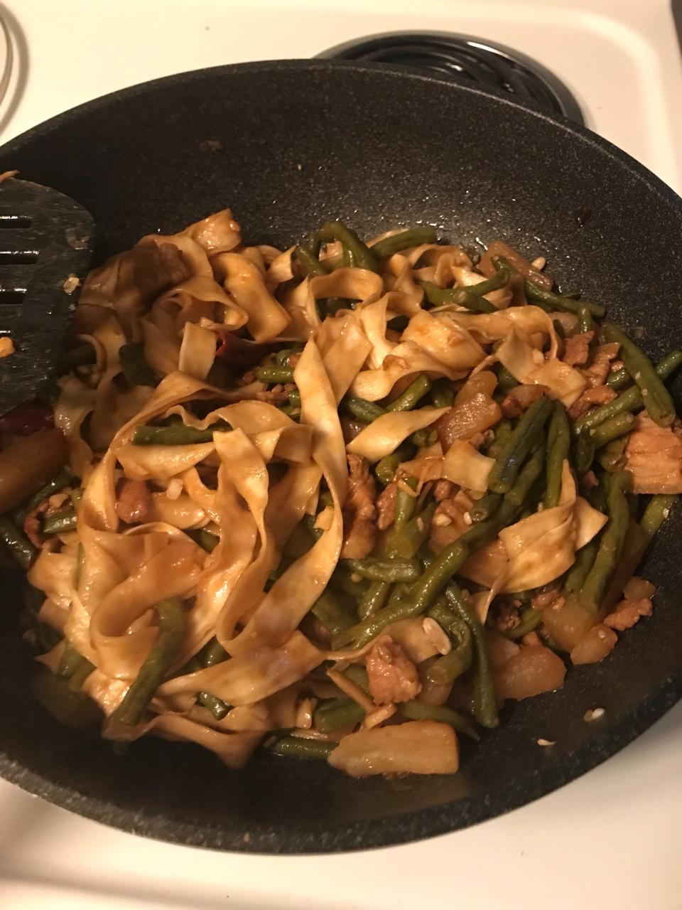 豆角焖面