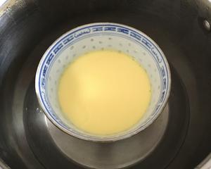 小龙珠辅食：奶粉蒸蛋的做法 步骤7