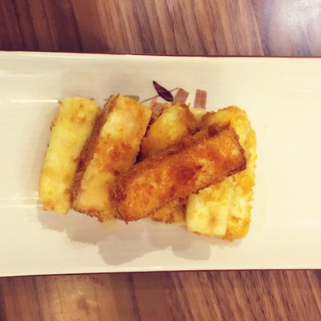 【脆皮炸鲜奶】