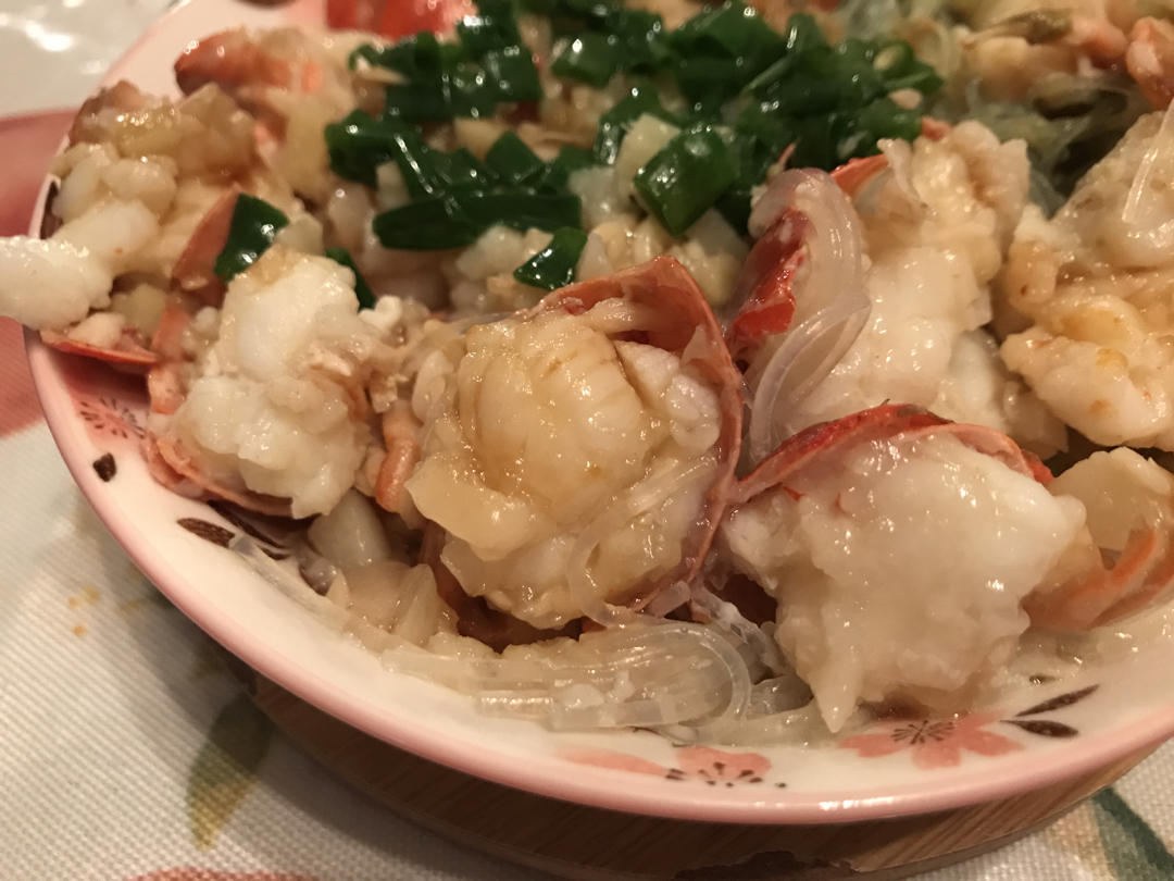 蒜蓉粉丝蒸龙虾