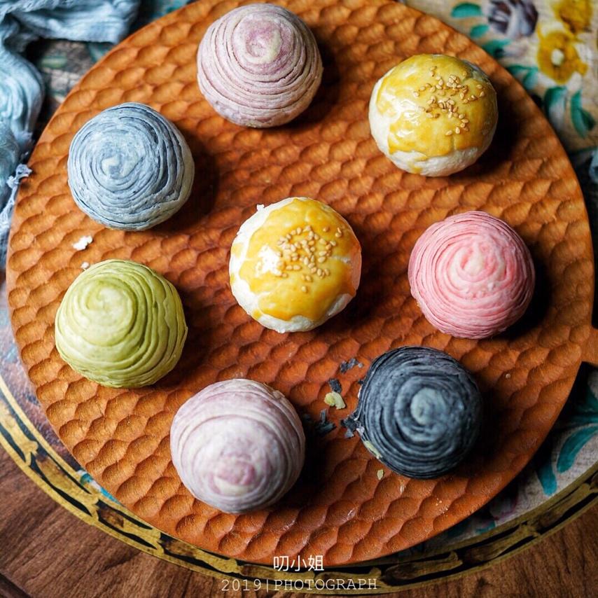 蛋黄酥~紫薯、抹茶、原味~花好月圆，中秋快乐~内附一次做六色蛋黄酥方法~
