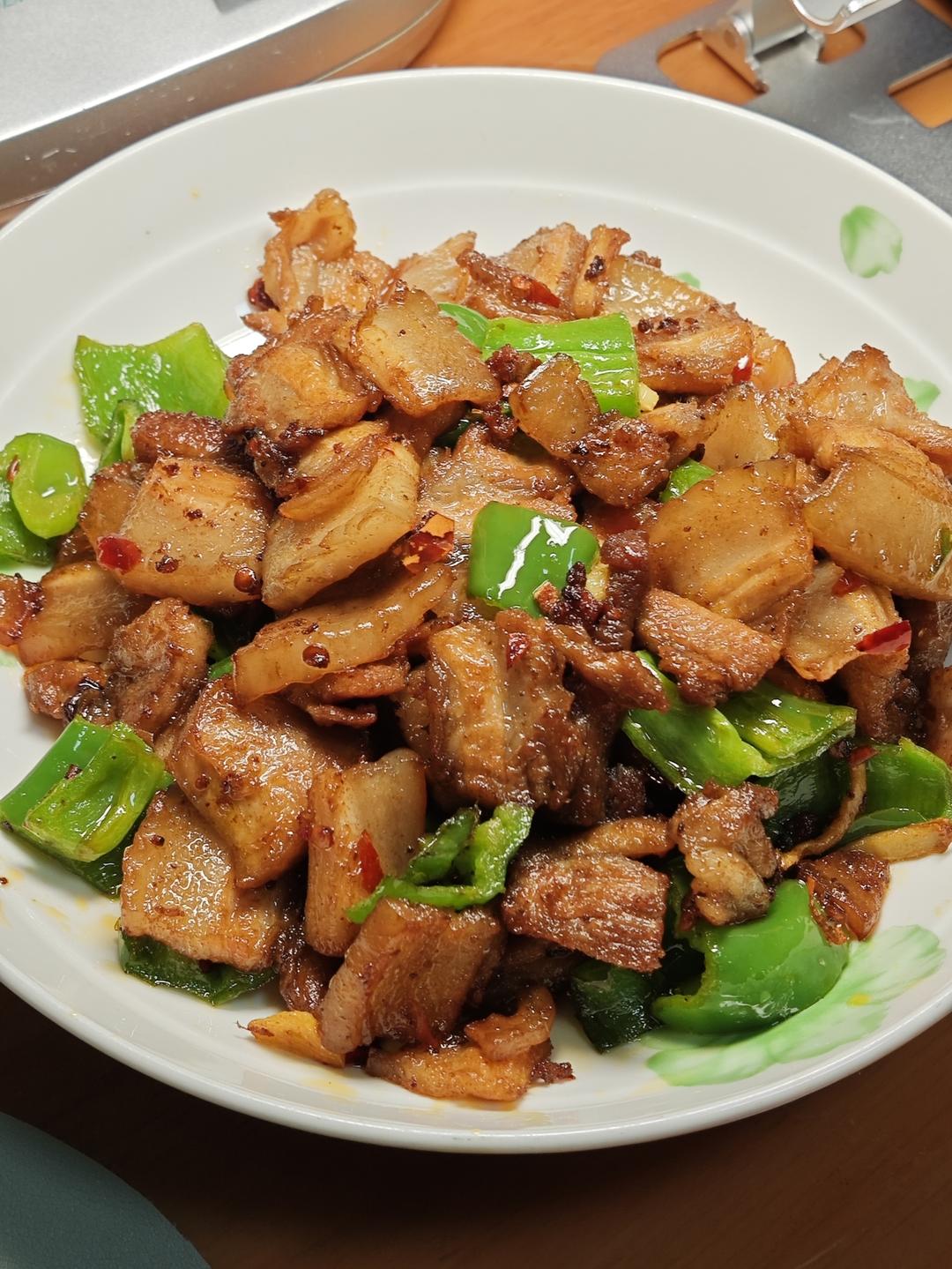 下饭神器回锅肉，不爱吃肥肉的我都超喜欢！