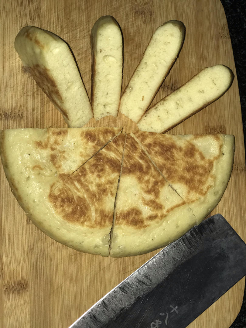 手不沾面做发面大饼