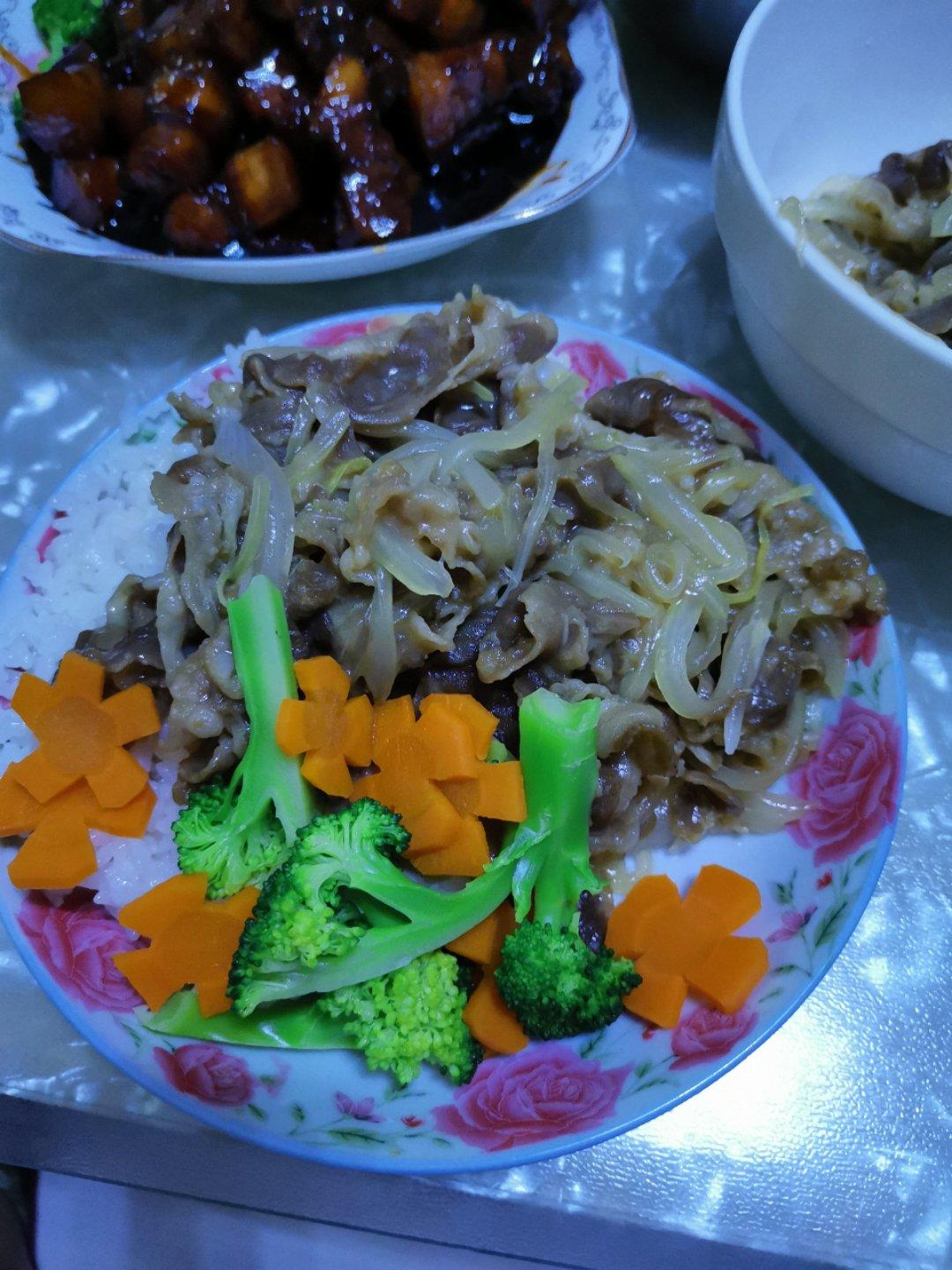 肥牛饭 比吉野家还好吃