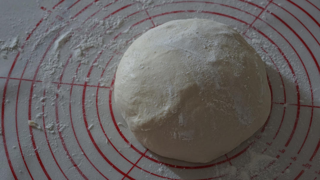 浓郁酥软的鲁邦种肉桂卷