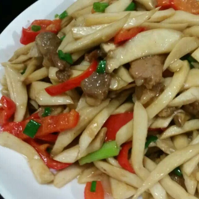 杏鲍菇黑胡椒牛肉粒~老丁的私房菜