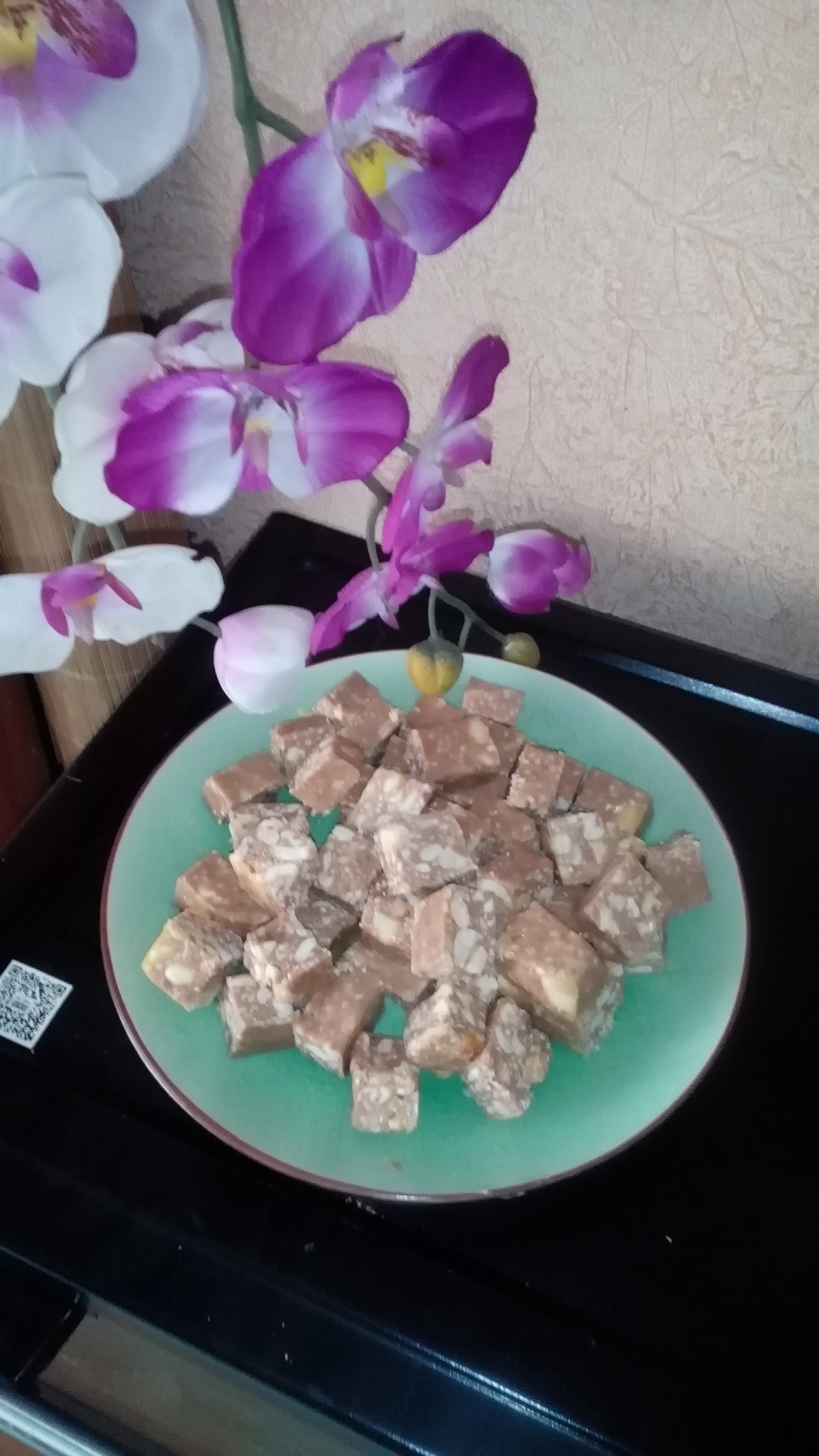 多味花生牛轧糖