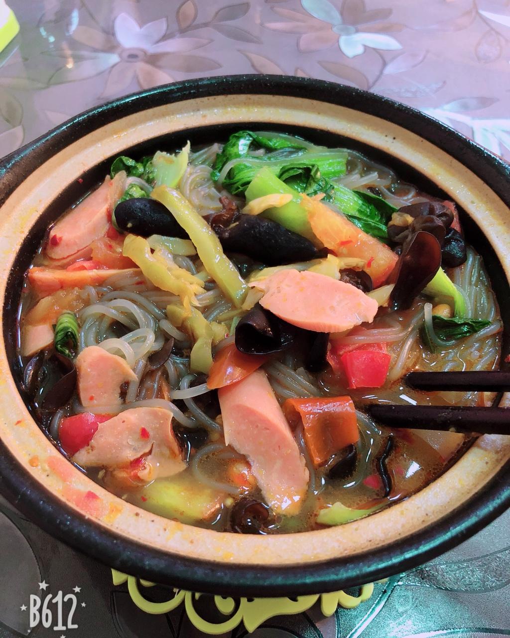 因笑而美丽做的什锦素砂锅