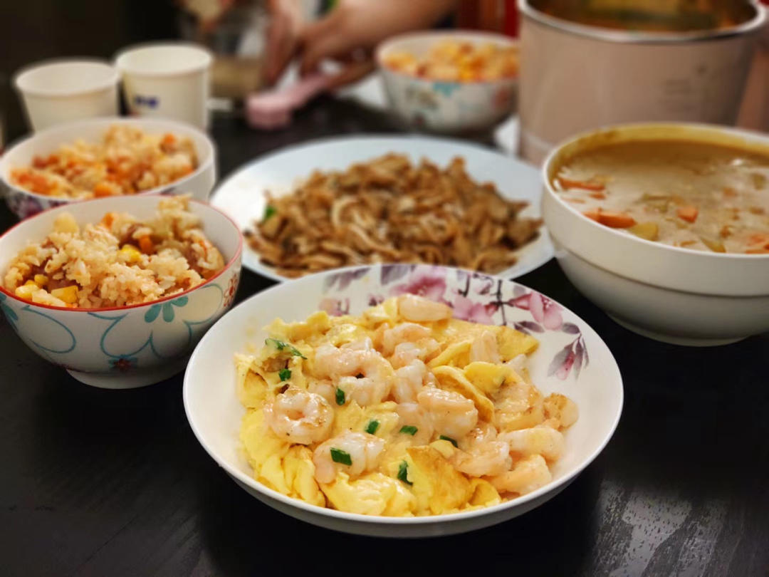 虾仁无需蛋清淀粉上浆也爽口及蛋超嫩的滑蛋虾仁